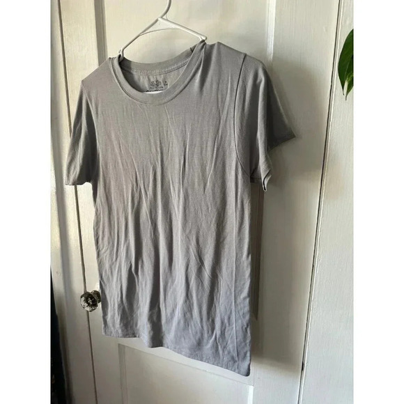 Fruit of the Loom Cool Blend Men’s size small gray t-shirt - Picture 2 of 6